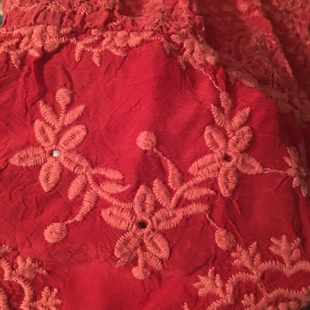 Tunic - Picture 2 of 4